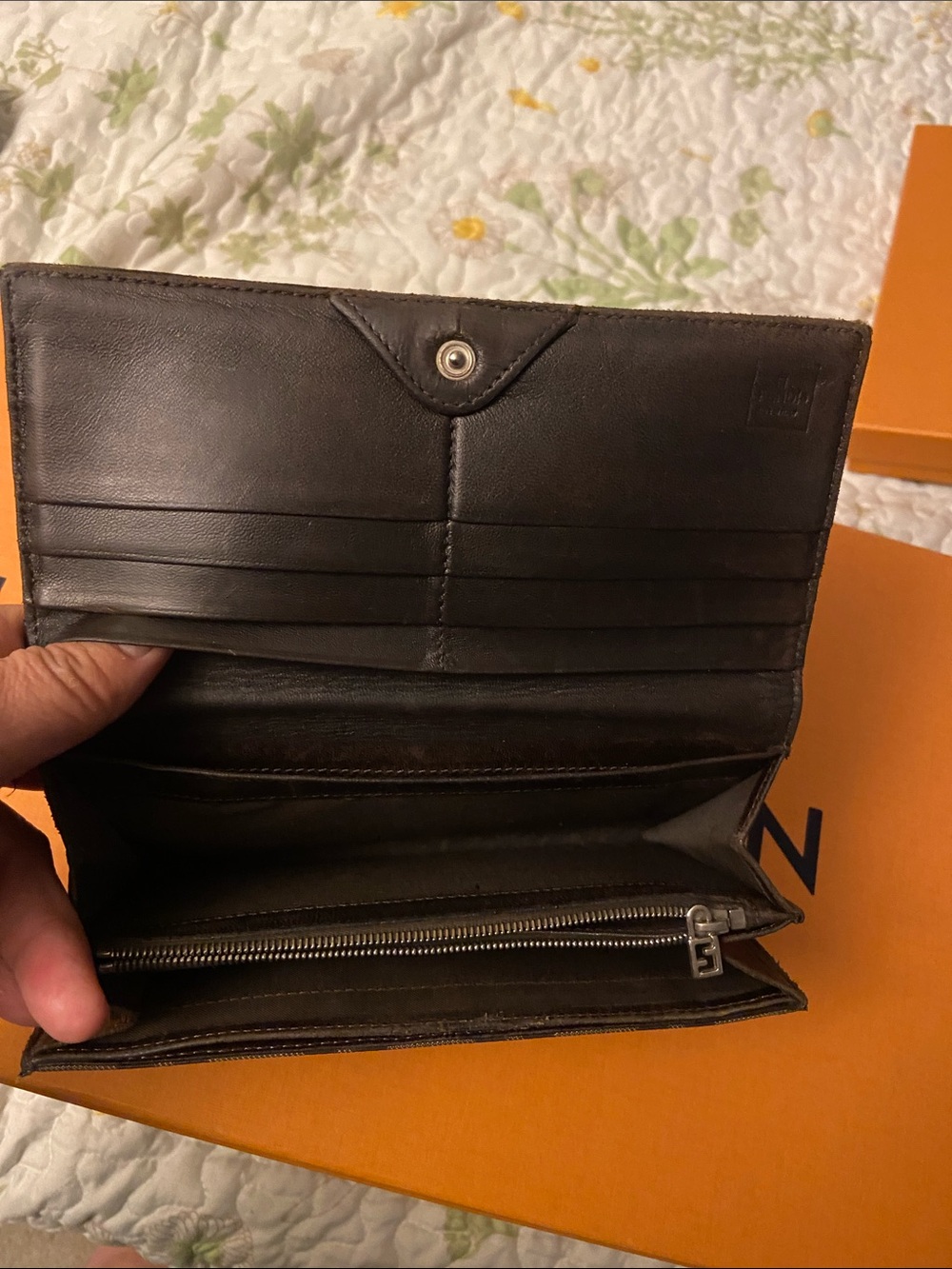 FENDI  Monogram Wallet - Picture 3 of 7